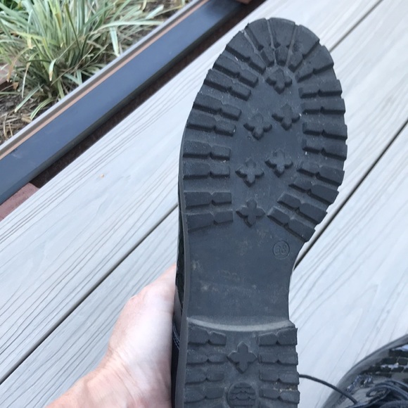 Patent leather shoes - Picture 5 of 6